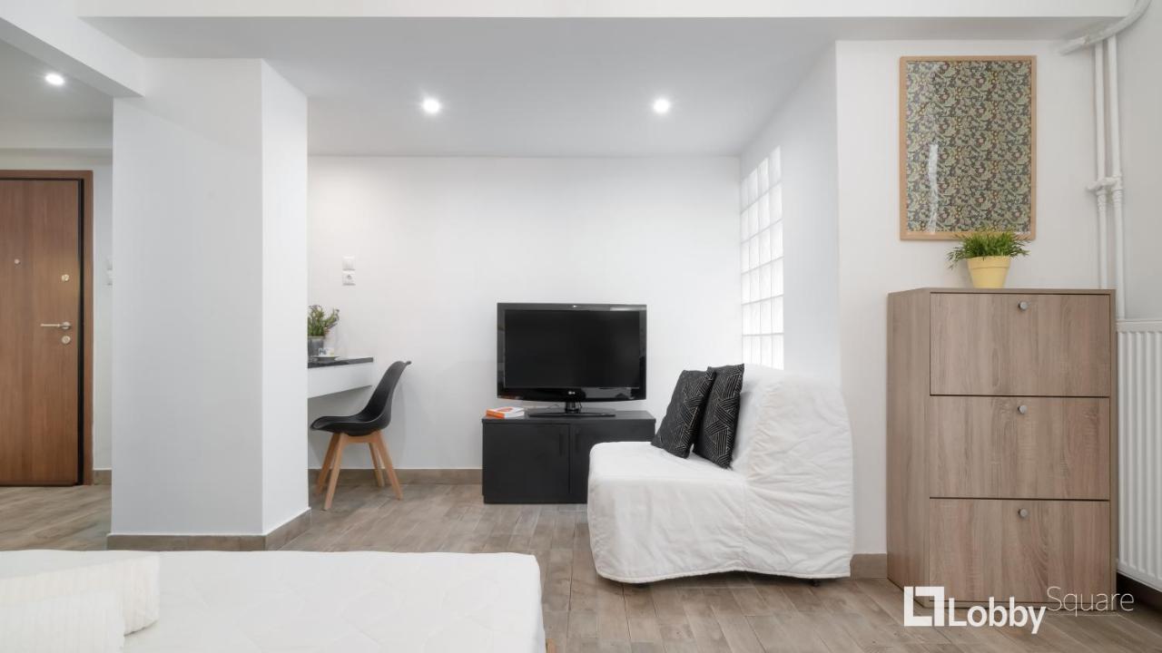 Embassy Studio By Lobbysquare Атина Екстериор снимка
